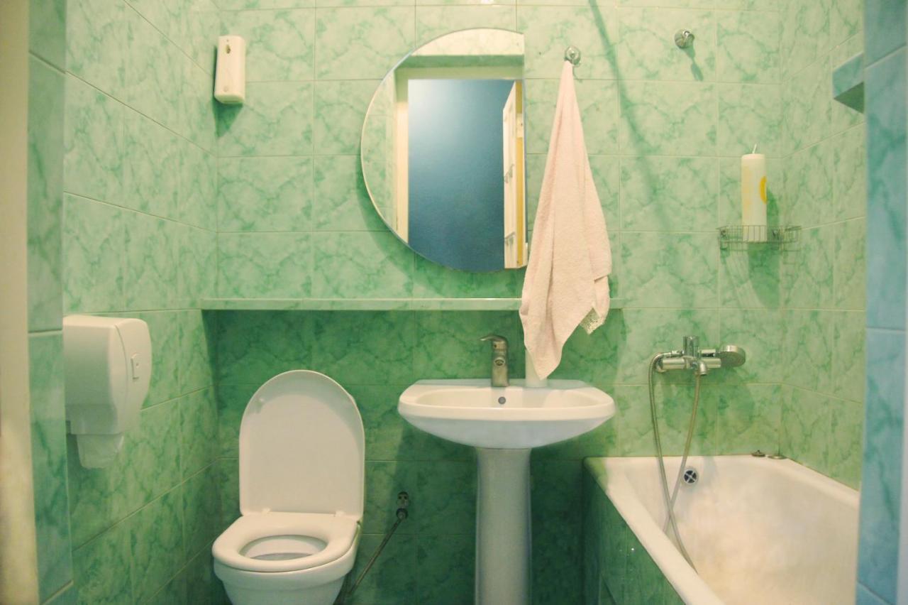 M42 Hostel Tbilisi ภายนอก รูปภาพ