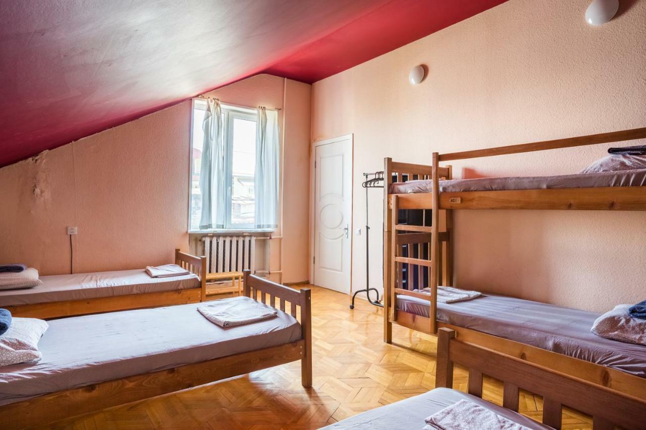 M42 Hostel Tbilisi ภายนอก รูปภาพ