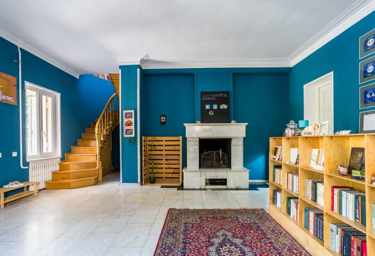 M42 Hostel Tbilisi ภายนอก รูปภาพ