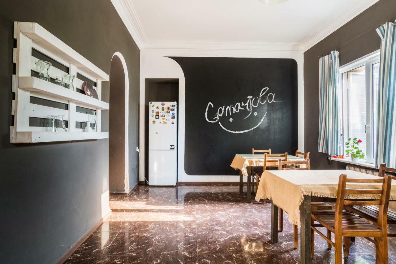M42 Hostel Tbilisi ภายนอก รูปภาพ