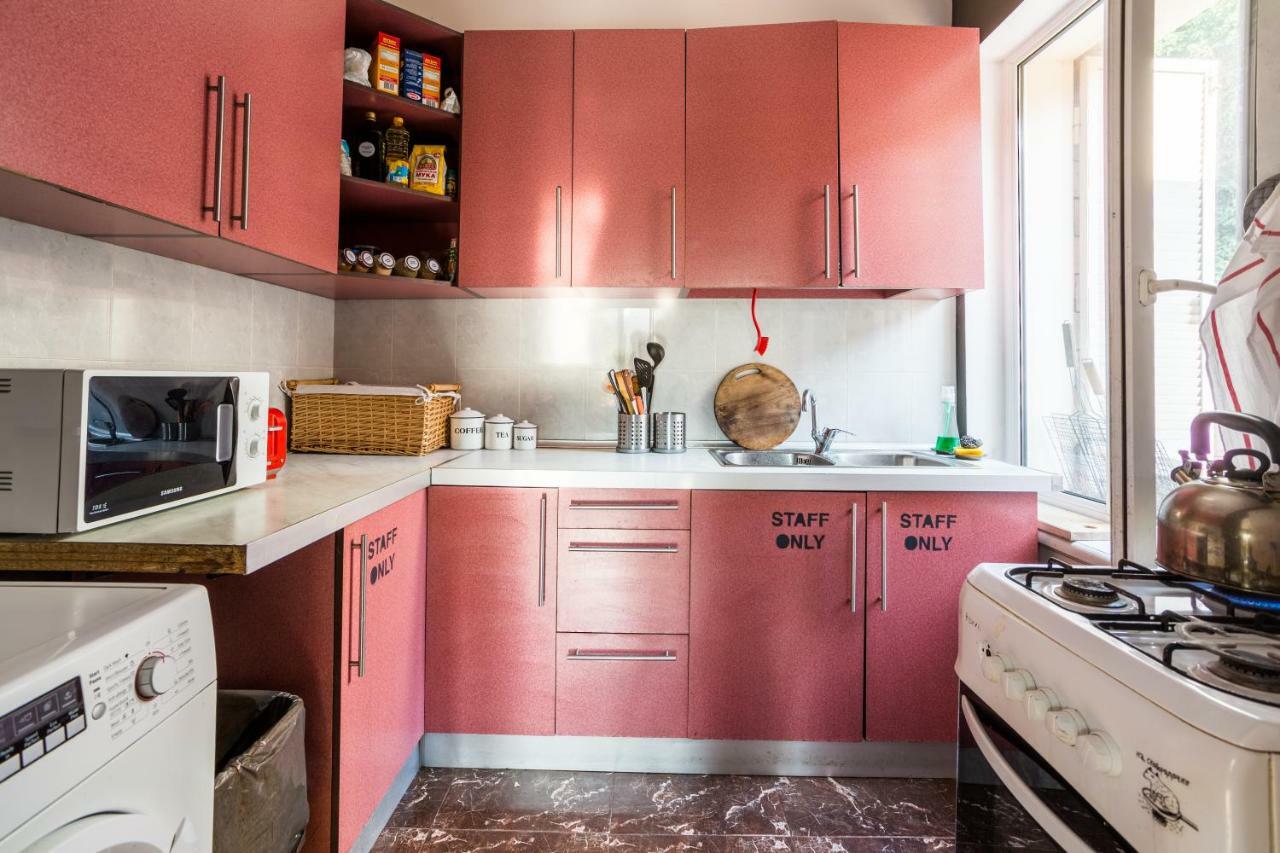 M42 Hostel Tbilisi ภายนอก รูปภาพ