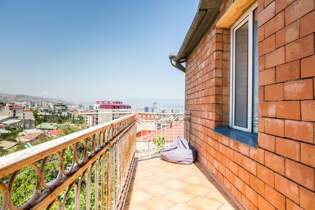 M42 Hostel Tbilisi ภายนอก รูปภาพ