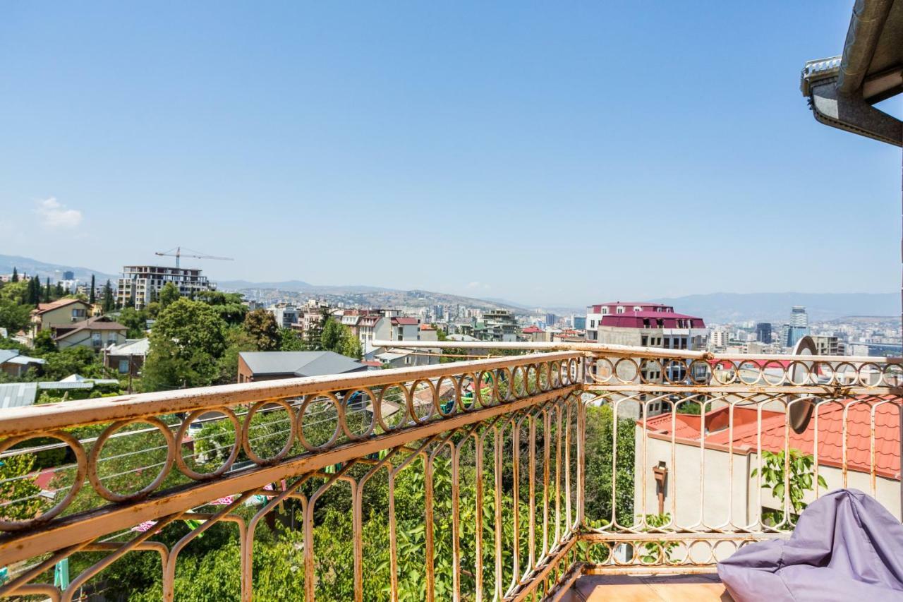 M42 Hostel Tbilisi ภายนอก รูปภาพ